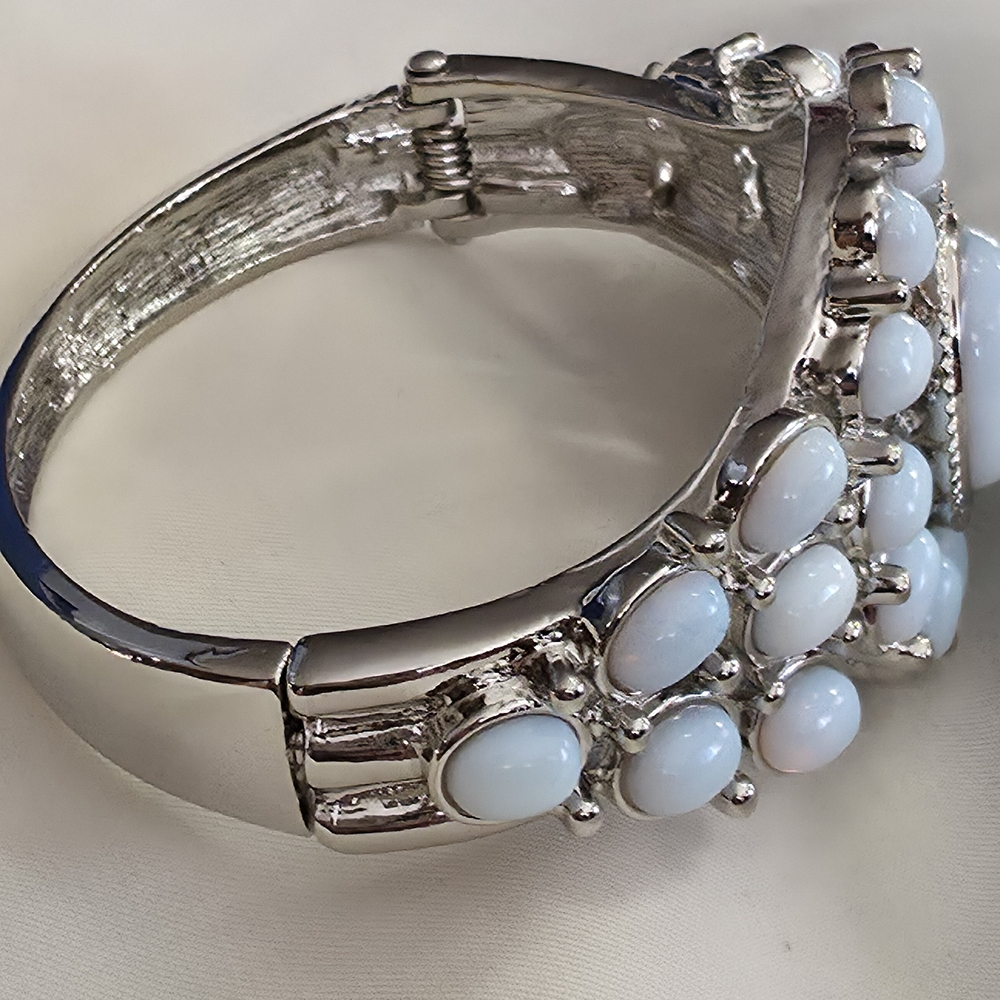 Opalite Silvertone Hinged Bangle - image 3